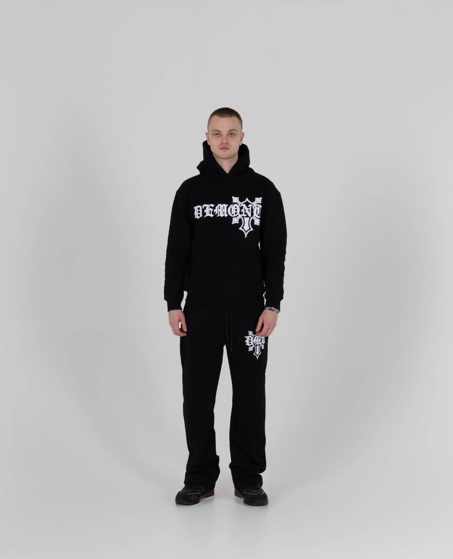 OG V2 HOODIE BLACK